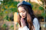 挽回女人心，让她回心转意！（分手后的女人为什么总是不回信息？如何挽回她们的心？）