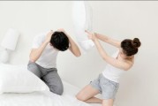 老婆出轨后如何挽回男人的爱情（外心、挽回、爱情）