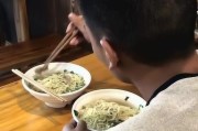 分手后还能做朋友？如何与前女友出来吃饭玩？（分手不代表结束，如何与前女友保持友好关系？）