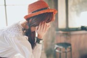 分手后还会想起她吗？（探究分手后的情感回忆及处理方式）