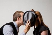 老婆出轨了怎么办？（挽救婚姻还是离婚分手？）