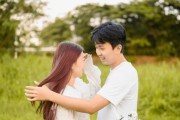挽回女友的小技巧（成功挽回女友的15个必备技巧）