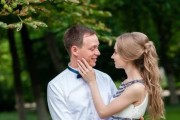 夫妻关系的三种毒药（分别是不信任、沉默和争吵，为“毒药”）