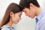 真挚感情才能拯救婚姻（以爱心和耐心挽回老公的正确方式）