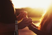 如何挽回多年未联系的恋人（忘不掉Ta？教你重新得到Ta的心）