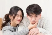 让女人情不自禁地回到你身边（掌握这一个技巧，让你的前女友无法抗拒你的魅力）