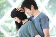 分手后如何处理前男友的联系（断断续续的联系如何应对，教你有效挽回）