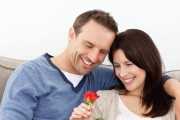 夫妻吵架冷战，如何挽回？（夫妻关系修复的秘诀与技巧）