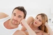 老婆怀疑老公有外遇，应该如何处理？（维护婚姻关系的正确方式、如何解决婚姻危机）