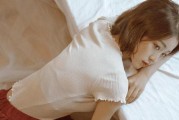 女人出轨后的表现，中3个以上就要小心！（3种警示信号揭示女性出轨，女人心思难测，）