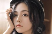 为何婚外情让女人放弃家庭？（探究婚姻危机背后的五个原因，解读女人内心的选择和压力）